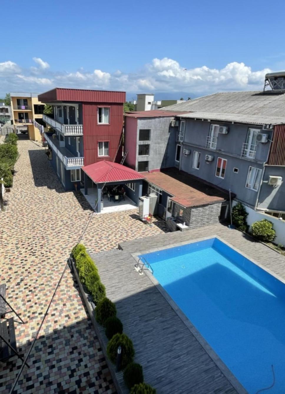 Sun Kissed Hotel Кобулети Екстериор снимка