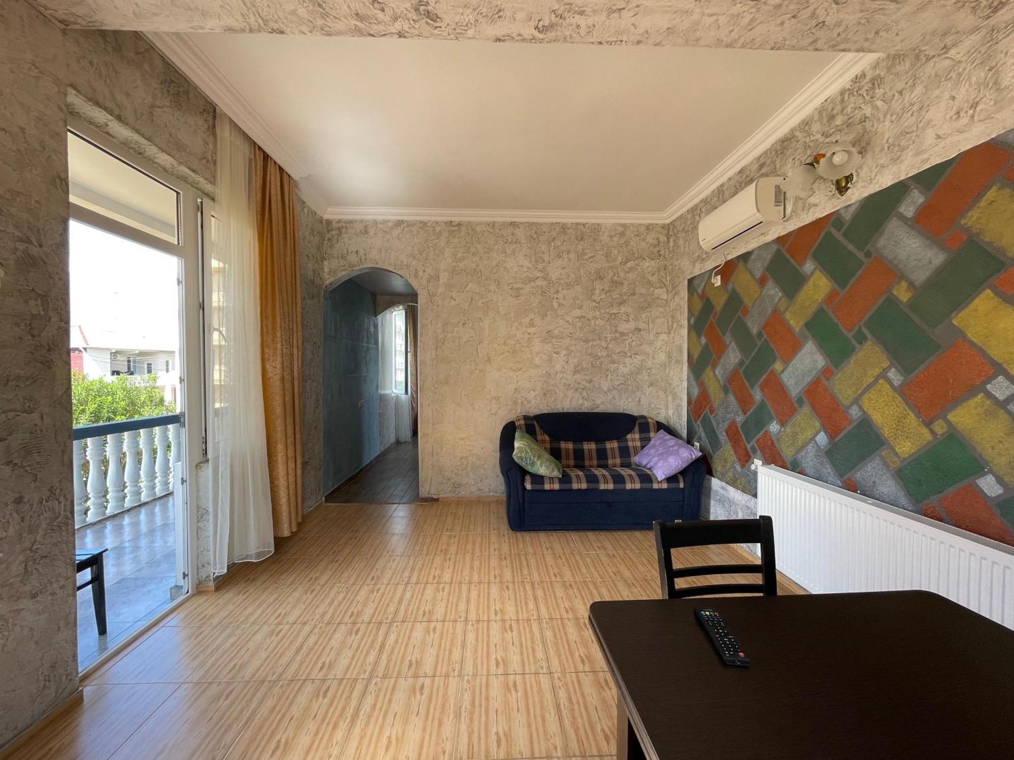 Sun Kissed Hotel Кобулети Екстериор снимка