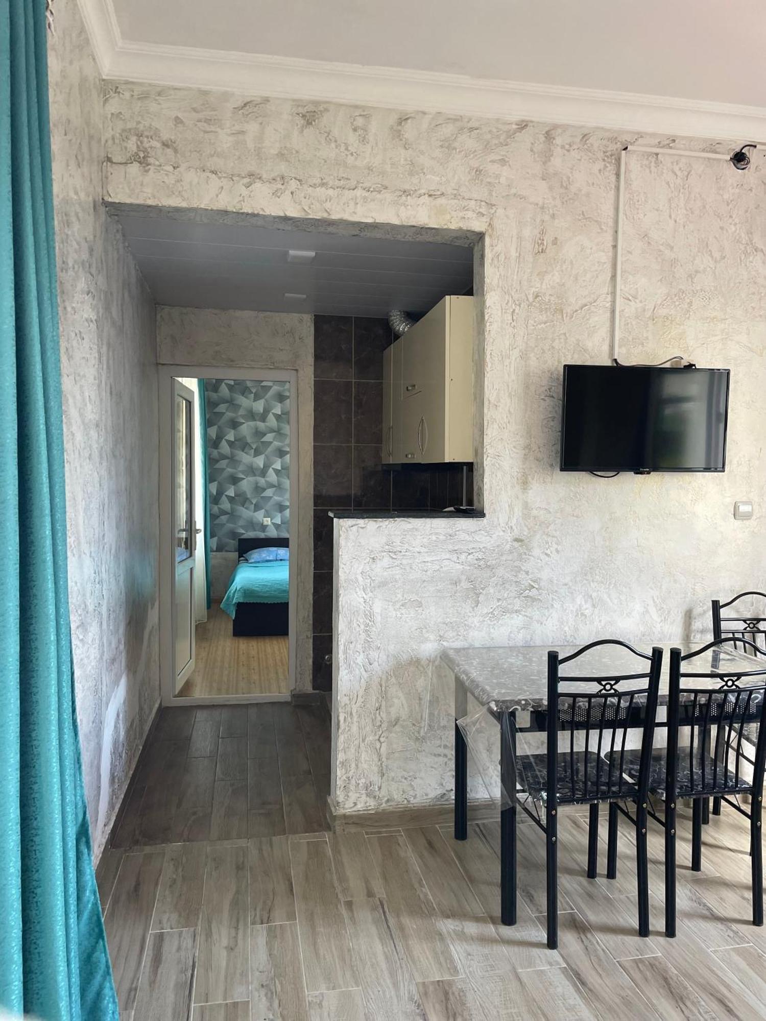 Sun Kissed Hotel Кобулети Екстериор снимка